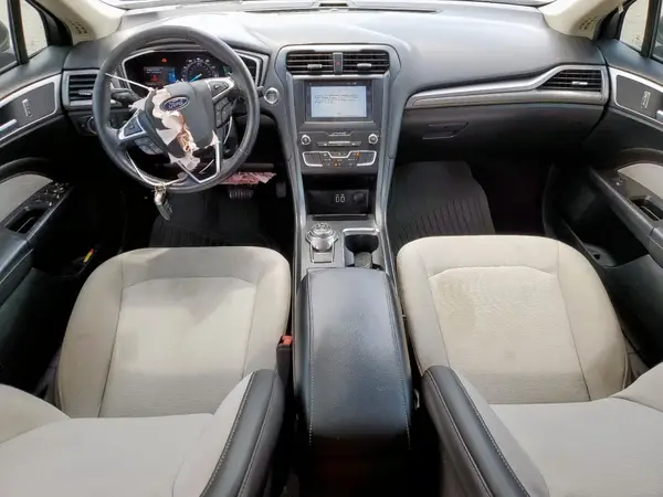 3FA6P0HD1KR147983 2019 FORD FUSION - Image 8