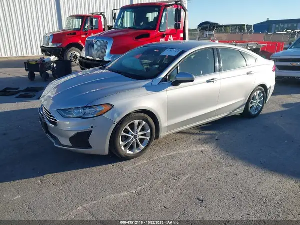 3FA6P0HD1KR148583 2019 FORD FUSION - Image 2