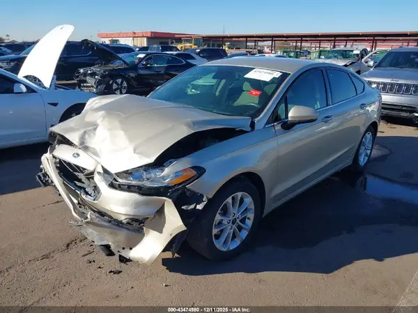 3FA6P0HD1KR149068 2019 FORD FUSION - Image 2