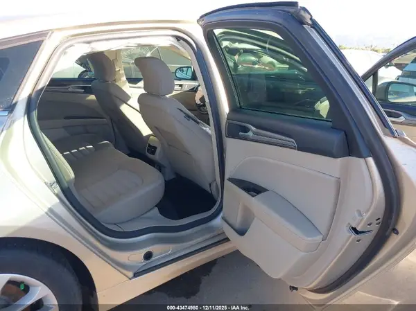 3FA6P0HD1KR149068 2019 FORD FUSION - Image 8