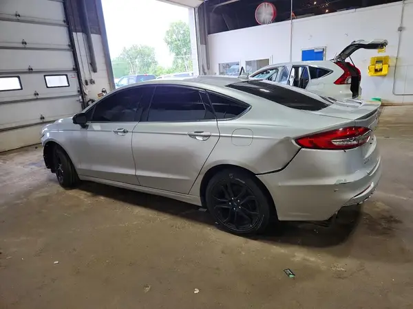 3FA6P0HD1KR154738 2019 FORD FUSION - Image 2