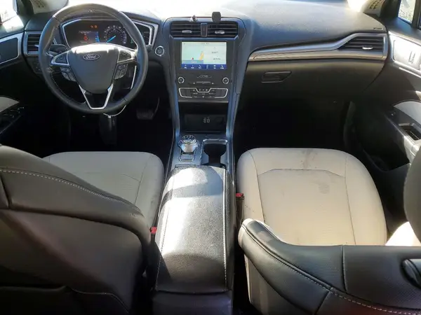 3FA6P0HD1KR160233 2019 FORD FUSION - Image 8