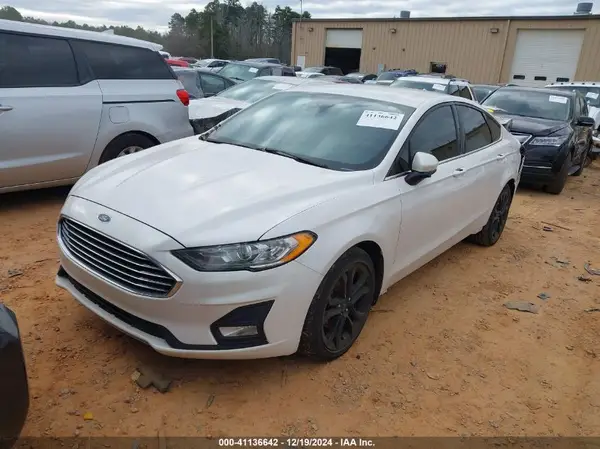 3FA6P0HD1KR160569 2019 FORD FUSION - Image 2