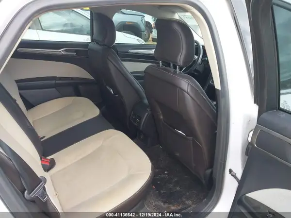 3FA6P0HD1KR160569 2019 FORD FUSION - Image 8