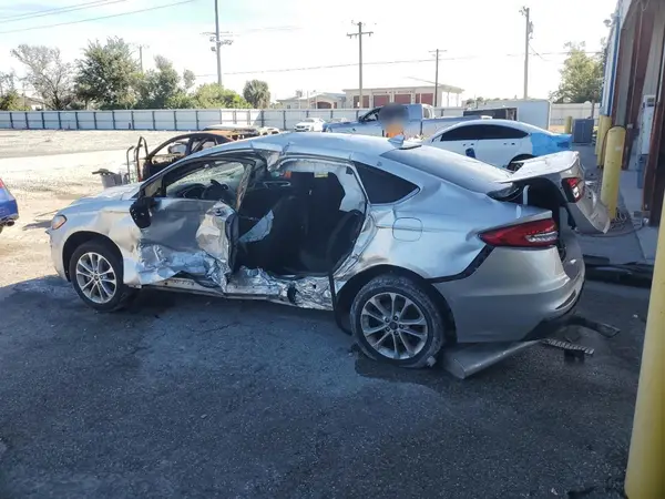 3FA6P0HD1KR162046 2019 FORD FUSION - Image 2