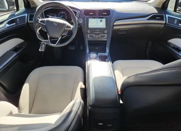 3FA6P0HD1KR164329 2019 FORD FUSION - Image 8