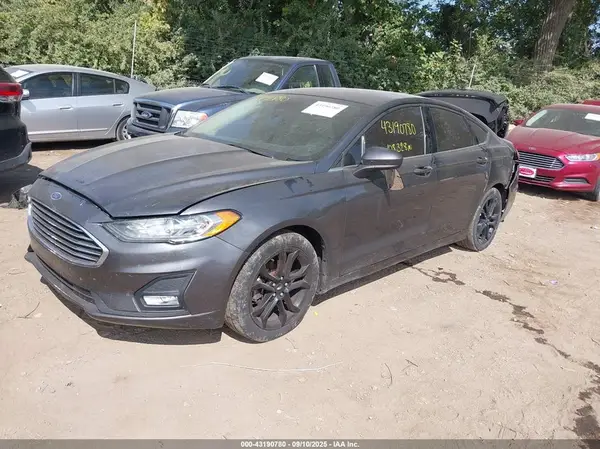 3FA6P0HD1KR166243 2019 FORD FUSION - Image 2