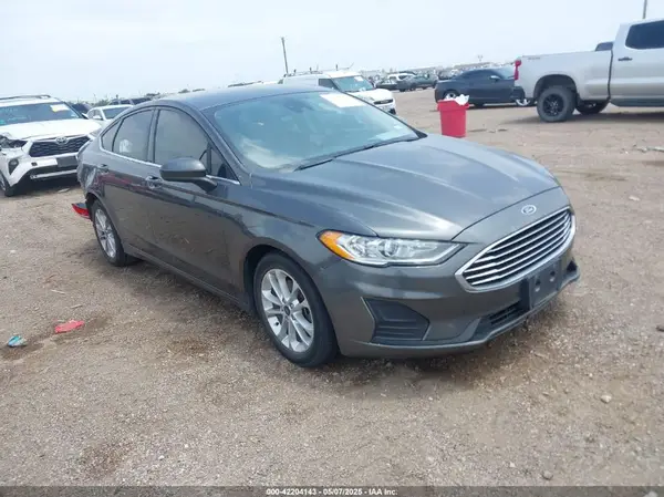 3FA6P0HD1KR170552 2019 FORD FUSION - Image 1