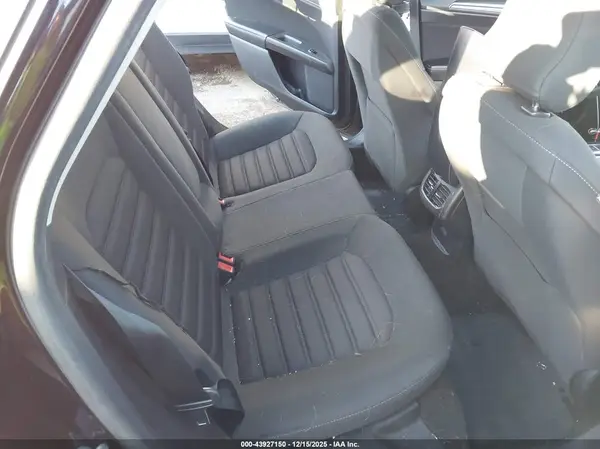 3FA6P0HD1KR173113 2019 FORD FUSION - Image 8