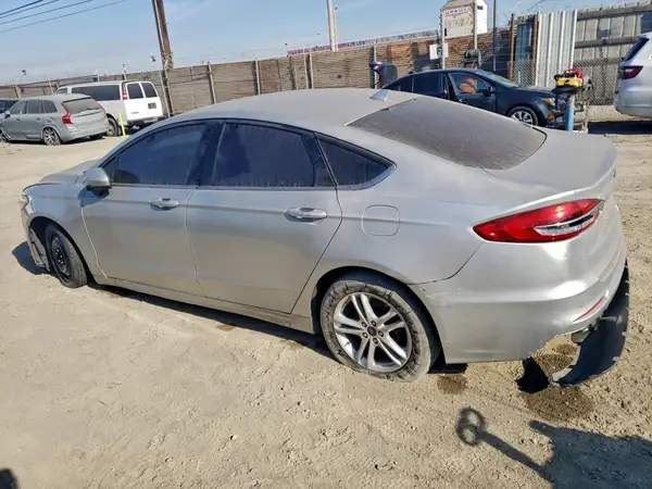 3FA6P0HD1KR174195 2019 FORD FUSION - Image 2