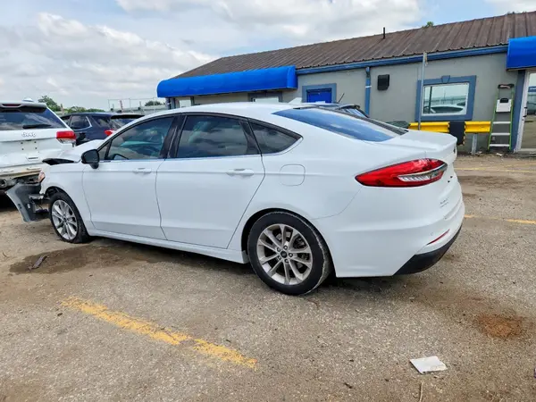 3FA6P0HD1KR176660 2019 FORD FUSION - Image 2