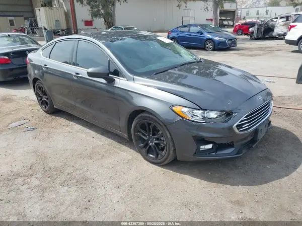 3FA6P0HD1KR177114 2019 FORD FUSION - Image 1