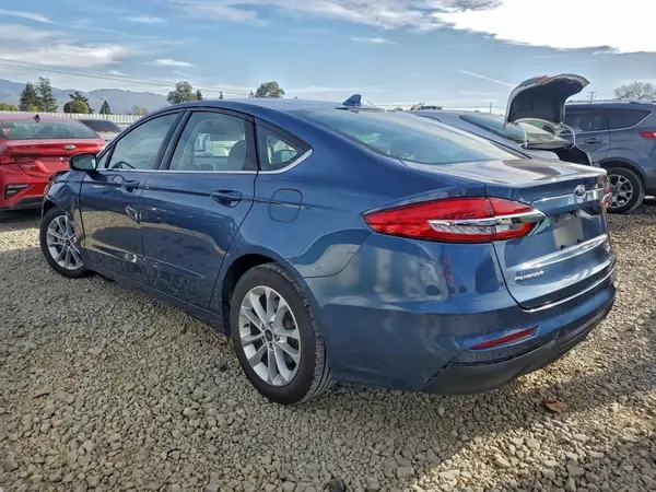 3FA6P0HD1KR178747 2019 FORD FUSION - Image 2