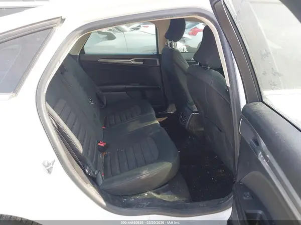 3FA6P0HD1KR183723 2019 FORD FUSION - Image 8