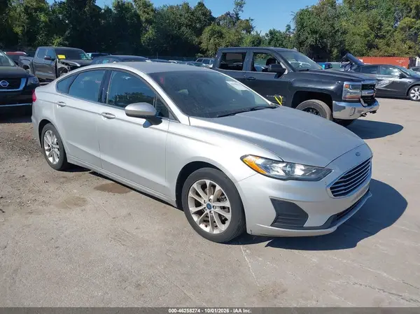 3FA6P0HD1KR186282 2019 FORD FUSION - Image 1