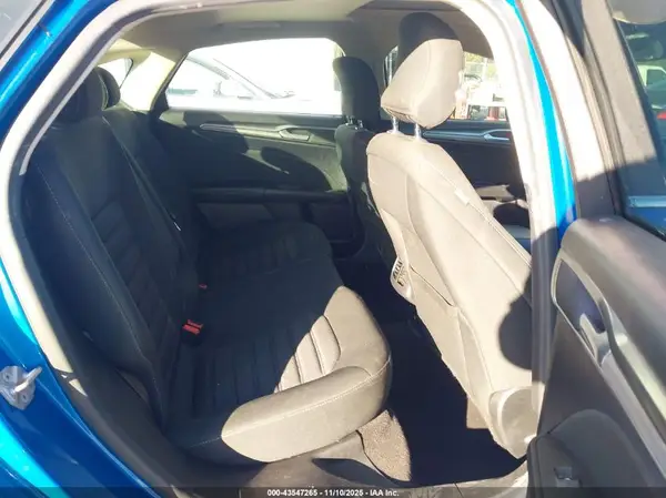 3FA6P0HD1KR193278 2019 FORD FUSION - Image 8