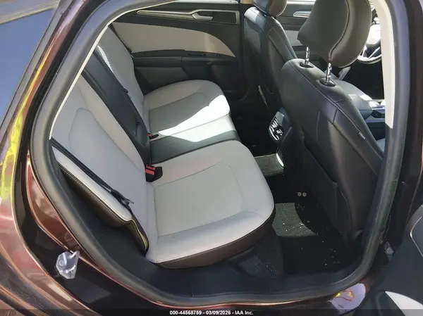 3FA6P0HD1KR194091 2019 FORD FUSION - Image 8