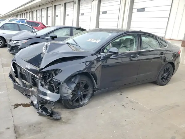 3FA6P0HD1KR196066 2019 FORD FUSION - Image 1