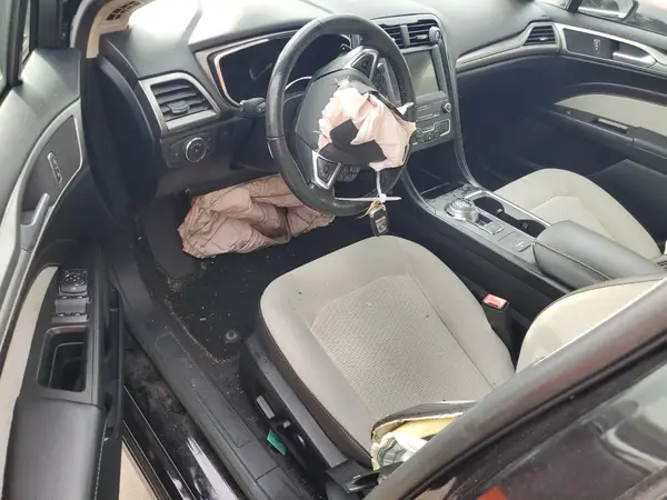 3FA6P0HD1KR196066 2019 FORD FUSION - Image 8