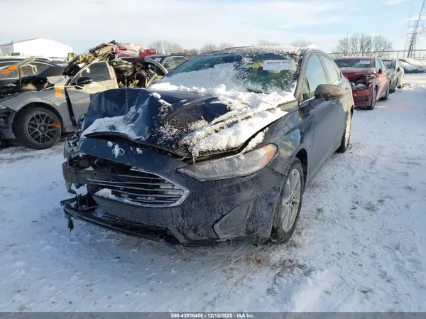 3FA6P0HD1KR196181 2019 FORD FUSION - Image 2