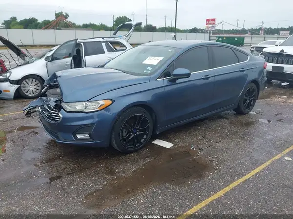 3FA6P0HD1KR198139 2019 FORD FUSION - Image 2
