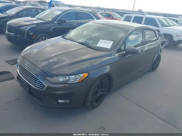 3FA6P0HD1KR200455 2019 FORD FUSION - Image 2
