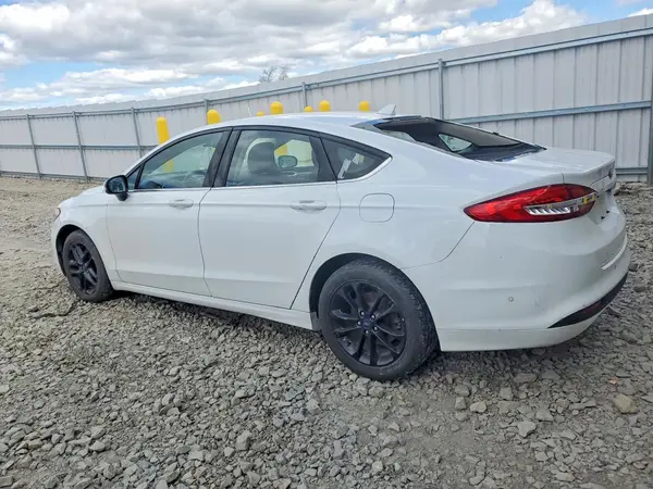 3FA6P0HD1KR203713 2019 FORD FUSION - Image 2