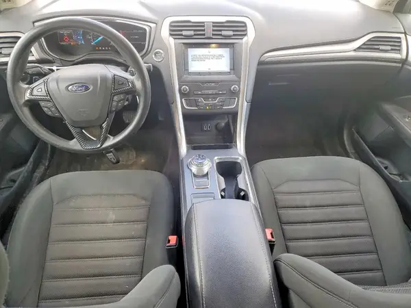 3FA6P0HD1KR203713 2019 FORD FUSION - Image 8