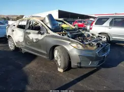 3FA6P0HD1KR215943 2019 FORD FUSION