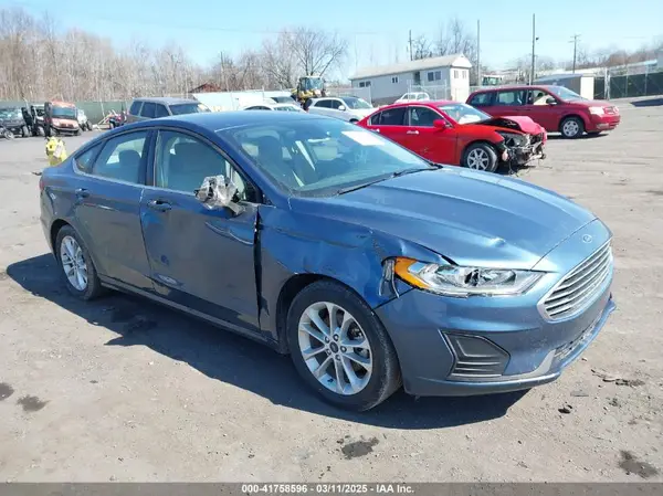 3FA6P0HD1KR217532 2019 FORD FUSION - Image 1