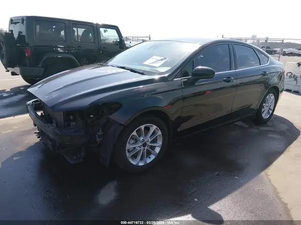 3FA6P0HD1KR219393 2019 FORD FUSION - Image 2