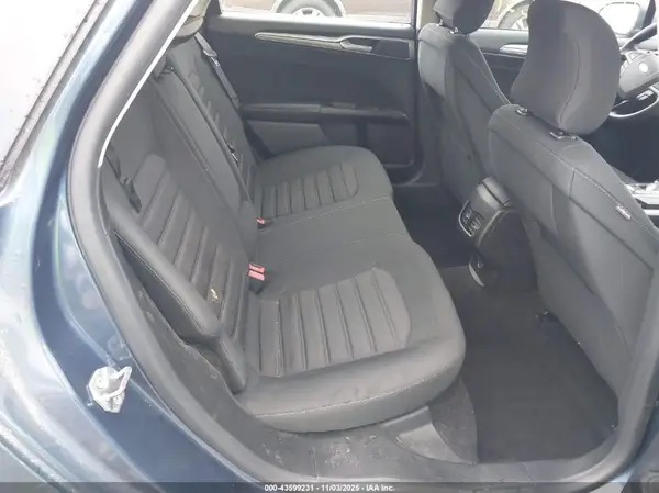 3FA6P0HD1KR229888 2019 FORD FUSION - Image 8