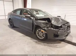 3FA6P0HD1KR230572 2019 FORD FUSION