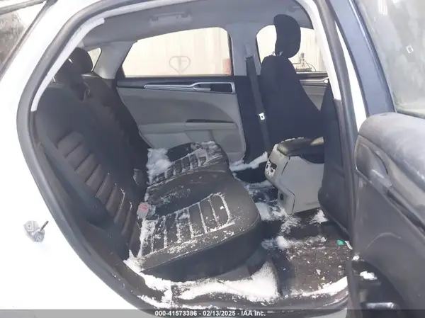3FA6P0HD1KR231754 2019 FORD FUSION - Image 8
