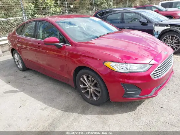 3FA6P0HD1KR246562 2019 FORD FUSION - Image 1