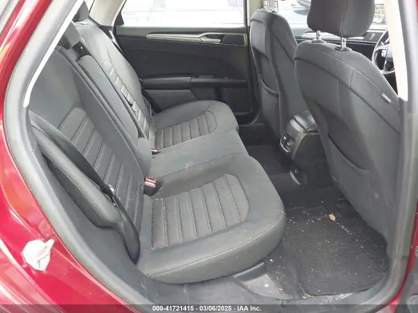 3FA6P0HD1KR246562 2019 FORD FUSION - Image 8