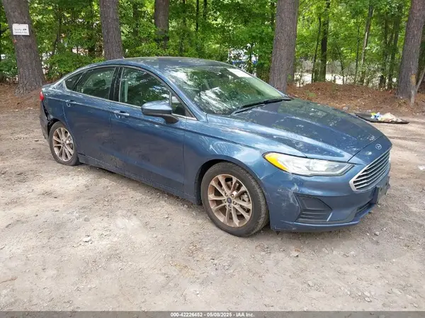 3FA6P0HD1KR247419 2019 FORD FUSION - Image 1