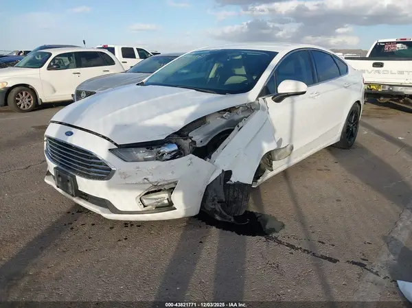 3FA6P0HD1KR268304 2019 FORD FUSION - Image 2