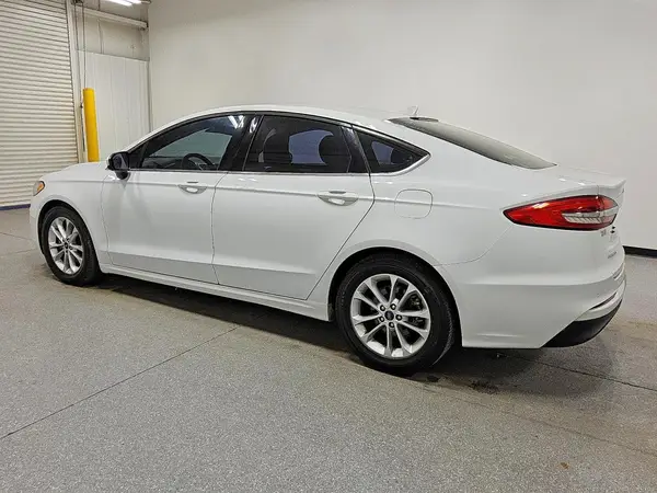 3FA6P0HD1KR272577 2019 FORD FUSION - Image 2