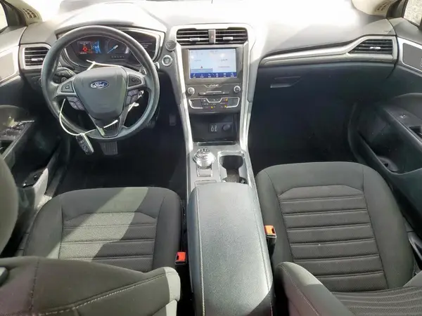 3FA6P0HD1KR275575 2019 FORD FUSION - Image 8