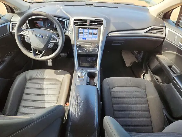 3FA6P0HD1KR275978 2019 FORD FUSION - Image 8