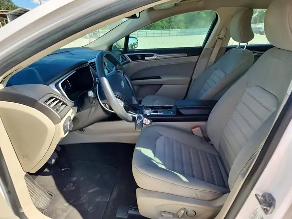 3FA6P0HD1KR280243 2019 FORD FUSION - Image 8