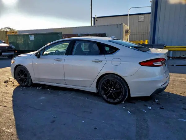 3FA6P0HD1KR281022 2019 FORD FUSION - Image 2