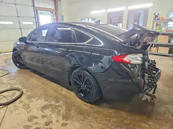3FA6P0HD1KR281747 2019 FORD FUSION - Image 2