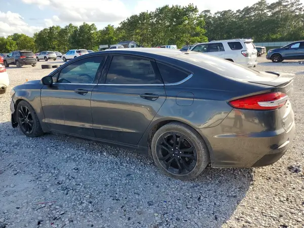 3FA6P0HD1KR282798 2019 FORD FUSION - Image 2