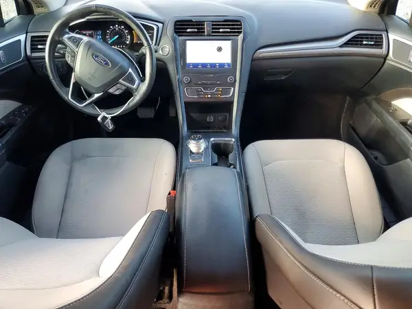 3FA6P0HD1KR282798 2019 FORD FUSION - Image 8