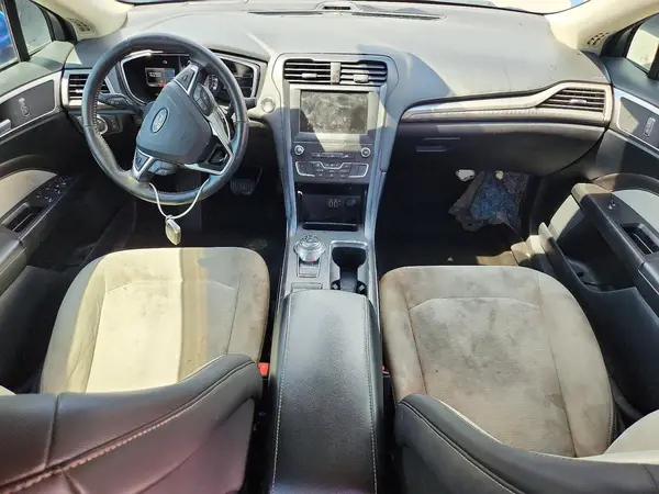 3FA6P0HD1KR285622 2019 FORD FUSION - Image 8