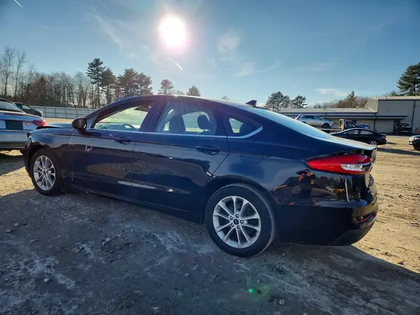 3FA6P0HD1LR102057 2020 FORD FUSION - Image 2