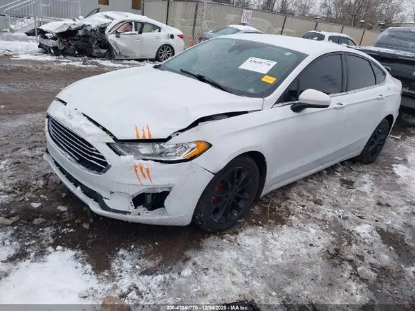 3FA6P0HD1LR123894 2020 FORD FUSION - Image 2