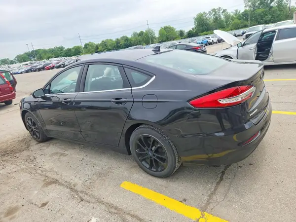 3FA6P0HD1LR124172 2020 FORD FUSION - Image 2